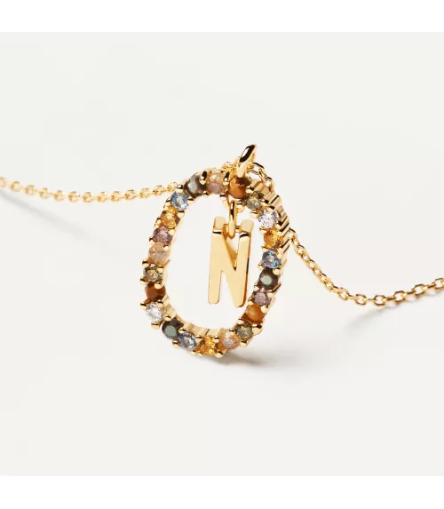 Collar P D Paola, letra N, con baño de oro de 18k.