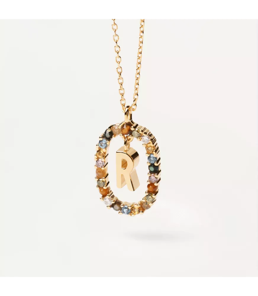 Collar P D Paola, letra R, con baño de oro de 18k.
