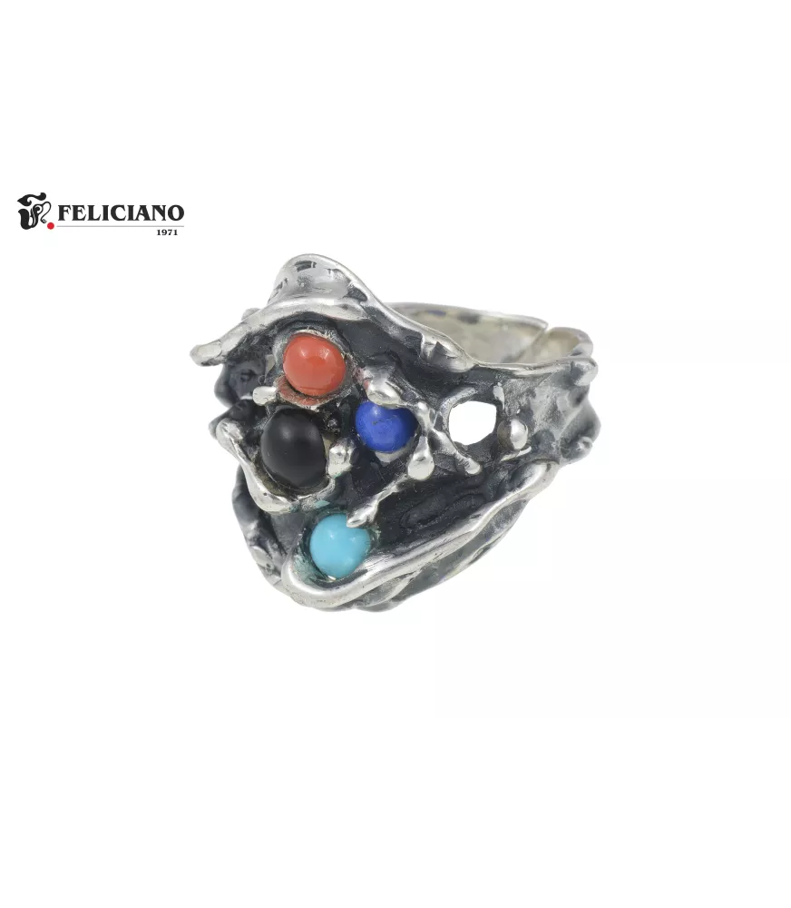 Anillo de plata, onix, turquesa, coral y lapislázuli.