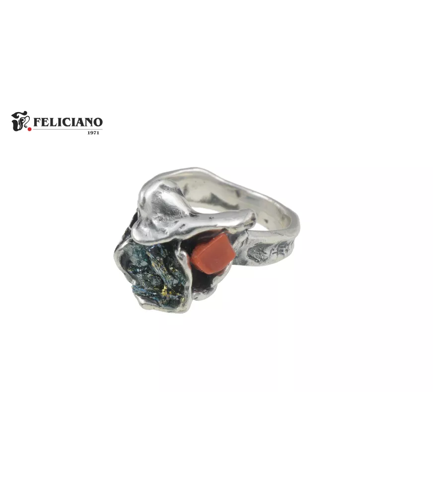 Anillo de plata, turquesa y perla pequeño.