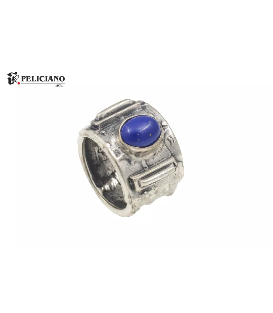 Anillo de plata y sodalita.