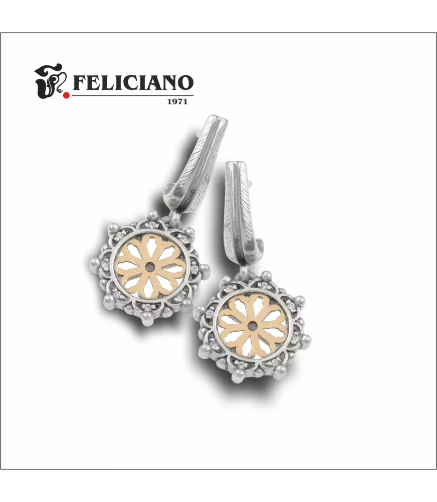 Pendientes rosetón largo, en plata y oro de 18k, con bisel circonitas y puntos.