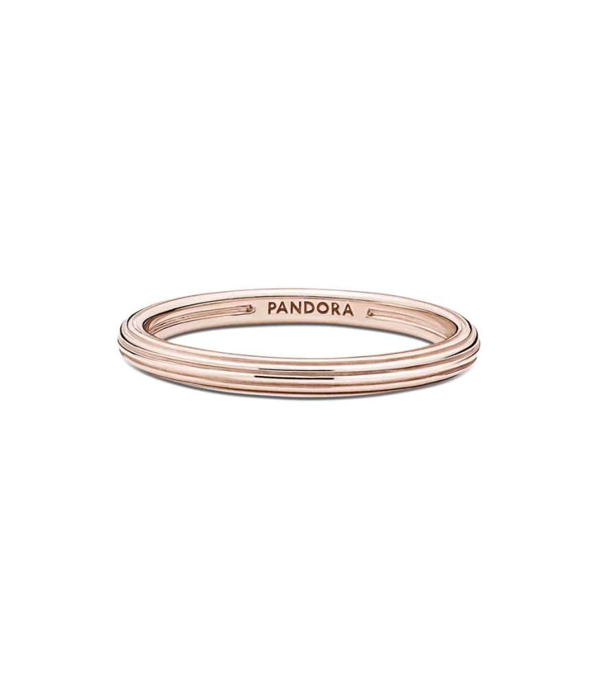Anillo con recubrimiento en oro rosa de 14k Línea Pandora ME