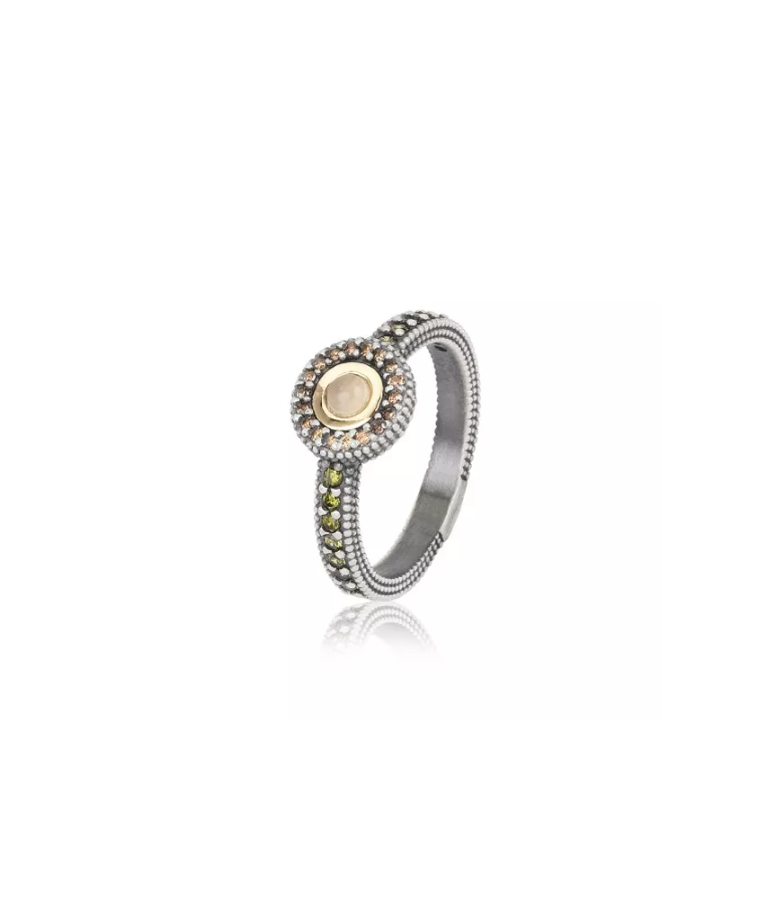 Anillo Sunfield en plata, oro 9k y con circonitas de colores.