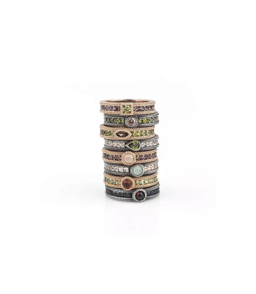 Anillo Sunfield en plata y con circonitas de colores.