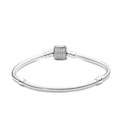 Pulsera Moments Pandora Cadena de Serpiente con cierre de firma, en plata de ley
REF. 590723CZ
