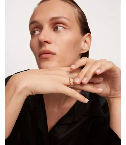 Anillo Kara P D Paola, colección Motion.