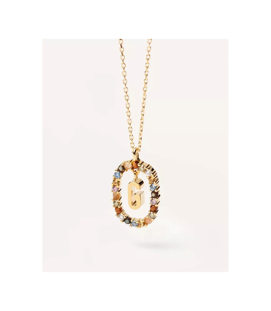 Collar P D Paola, letra G, con baño de oro de 18k.