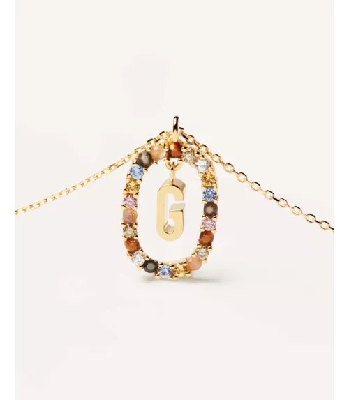 Collar P D Paola, letra G, con baño de oro de 18k.
