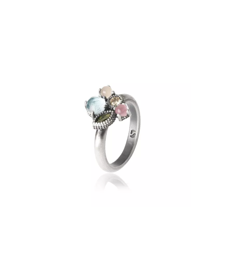 Anillo Sunfield, Julietta, de la coleccion Giselle.