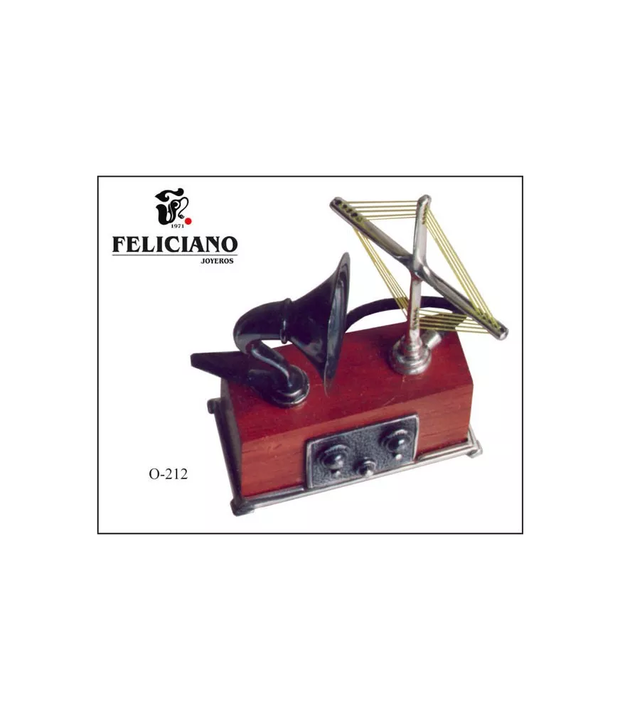 ANTIGÜEDADES DE PLATA