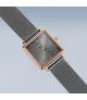 Reloj Bering mujer cuadrado 18226-369 con brazalete de malla milanesa.