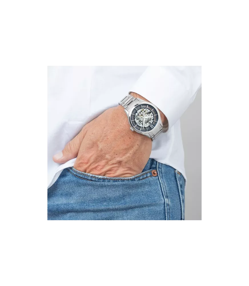 Reloj Festina automático, analógico y 3 agujas