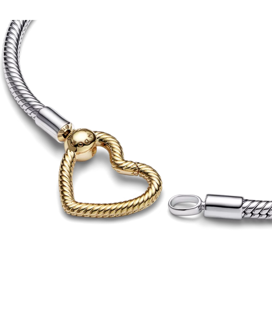 Pulsera Pandora Moments en plata de ley y con un recubrimiento en oro de 14k Cadena de Serpiente Cierre Corazón