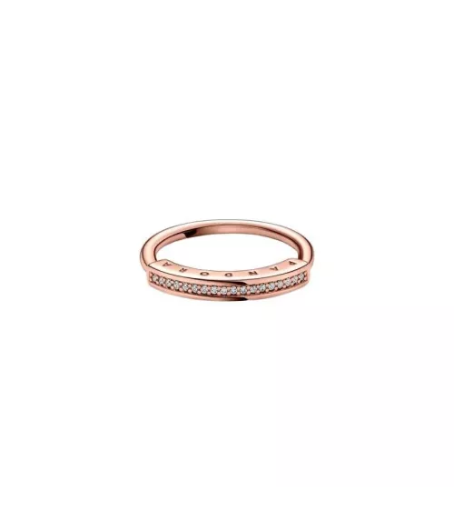 Anillo Pandora Signature con un  recubrimiento en oro rosa de 14k I-D Pavé