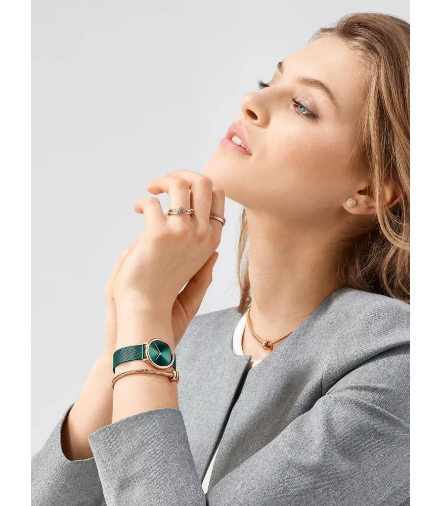 Reloj Bering Ultraslim verde mujer 15729-868