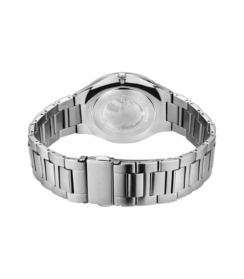 Reloj Bering hombre Titanium 15240-777