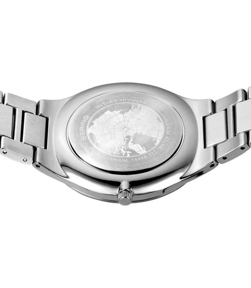 Reloj Bering hombre Titanium 15240-777