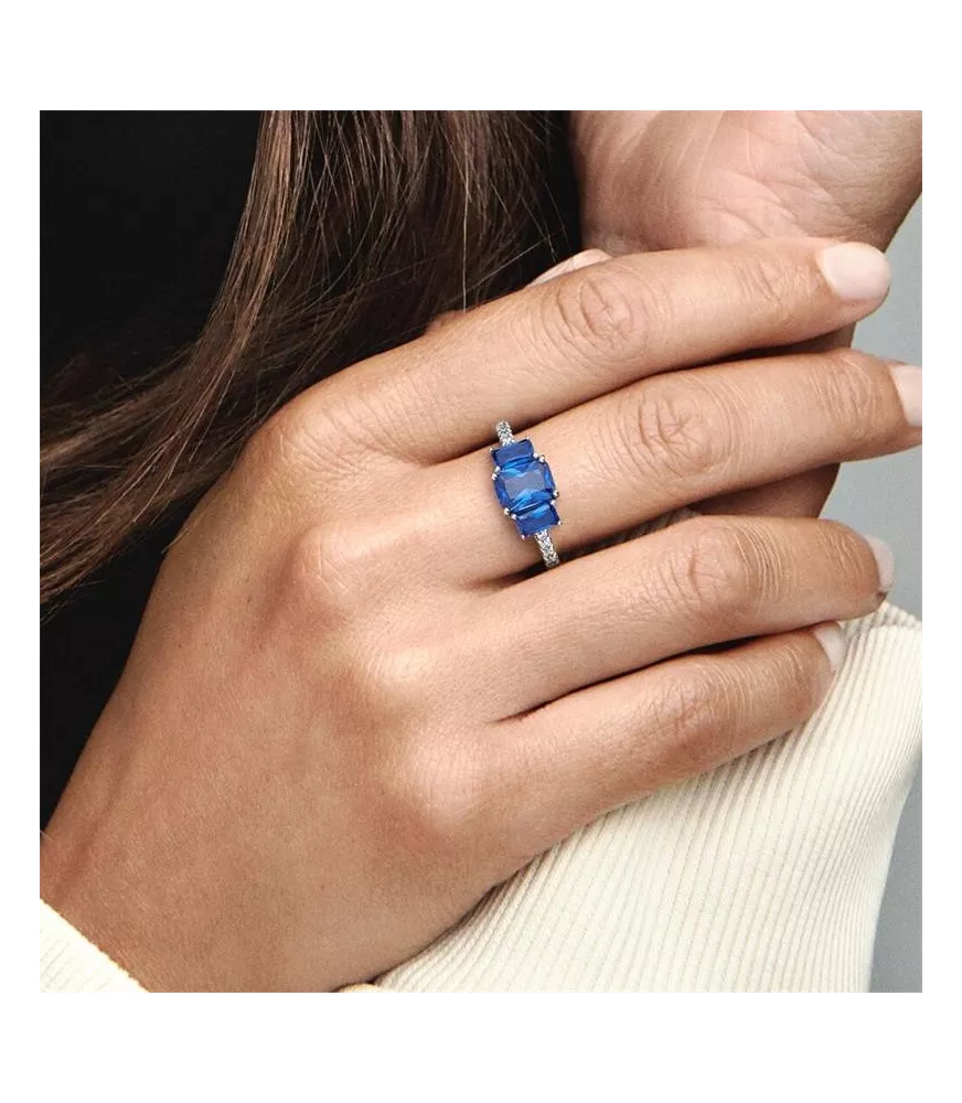 Anillo en plata de primera ley Pandora Tres Gemas Azules Rectangulares