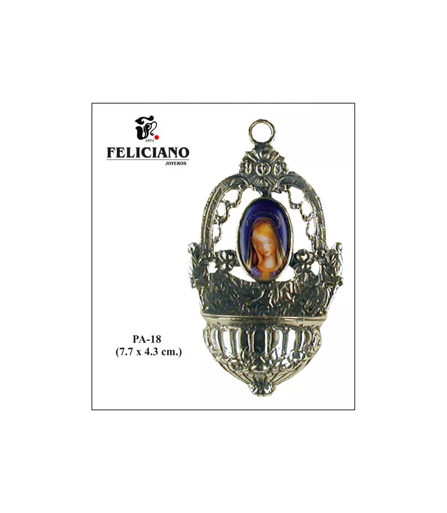 Pila de agua bendita