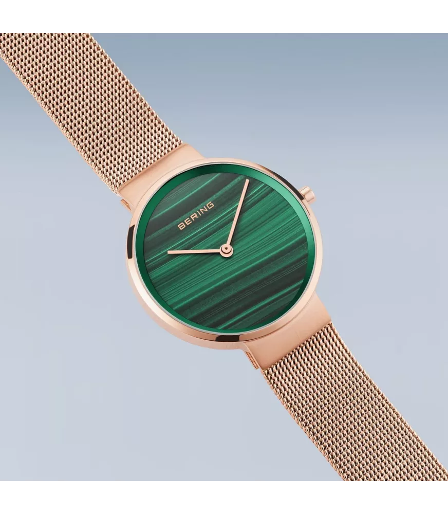 Reloj Bering minimalista mujer con correa malla milanesa en rosé