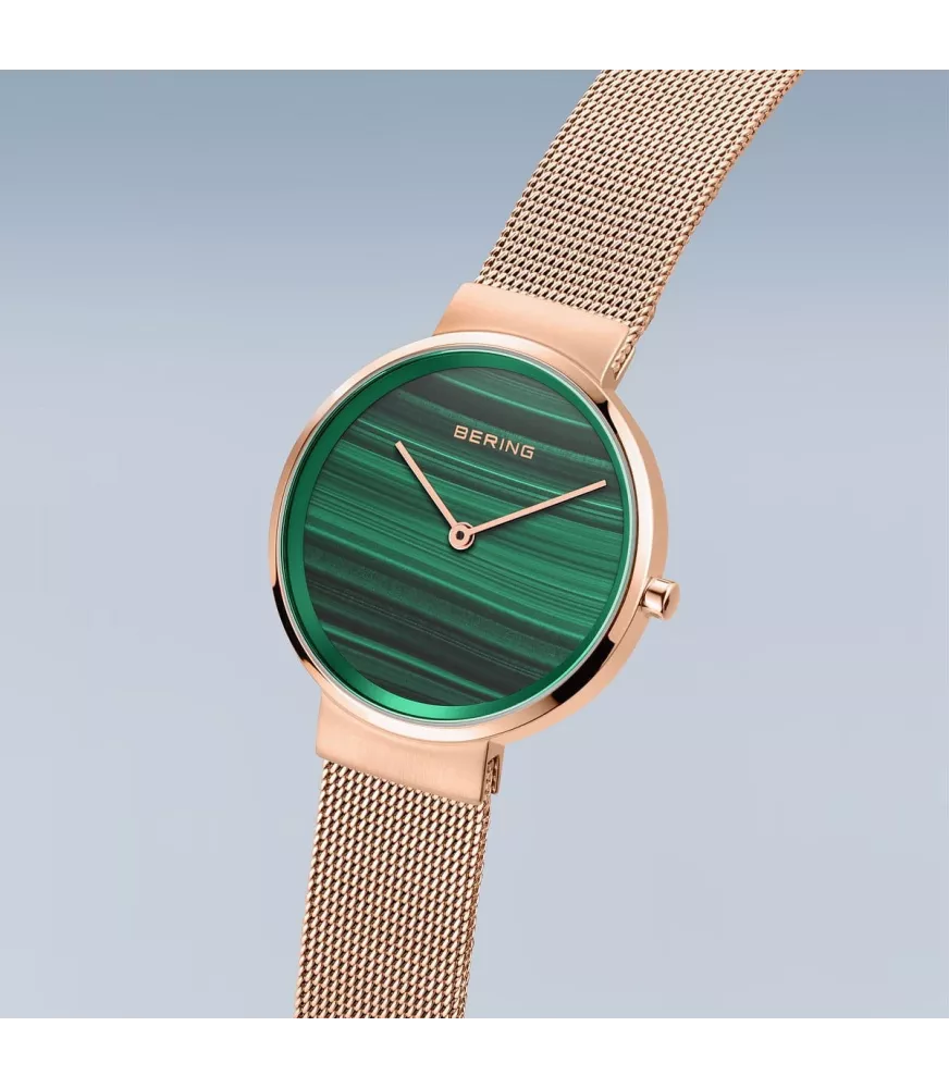 Reloj Bering minimalista mujer con correa malla milanesa en rosé