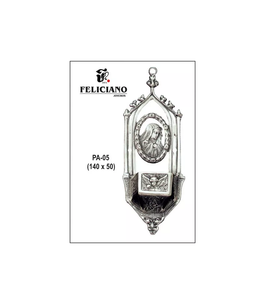 Pila de agua bendita