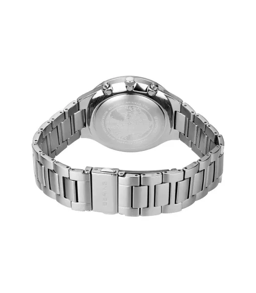 Reloj Bering Cronógrafo hombre titanio.