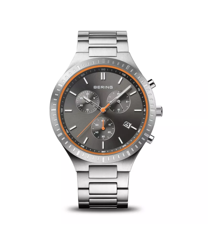 Reloj Bering Cronógrafo hombre titanio.