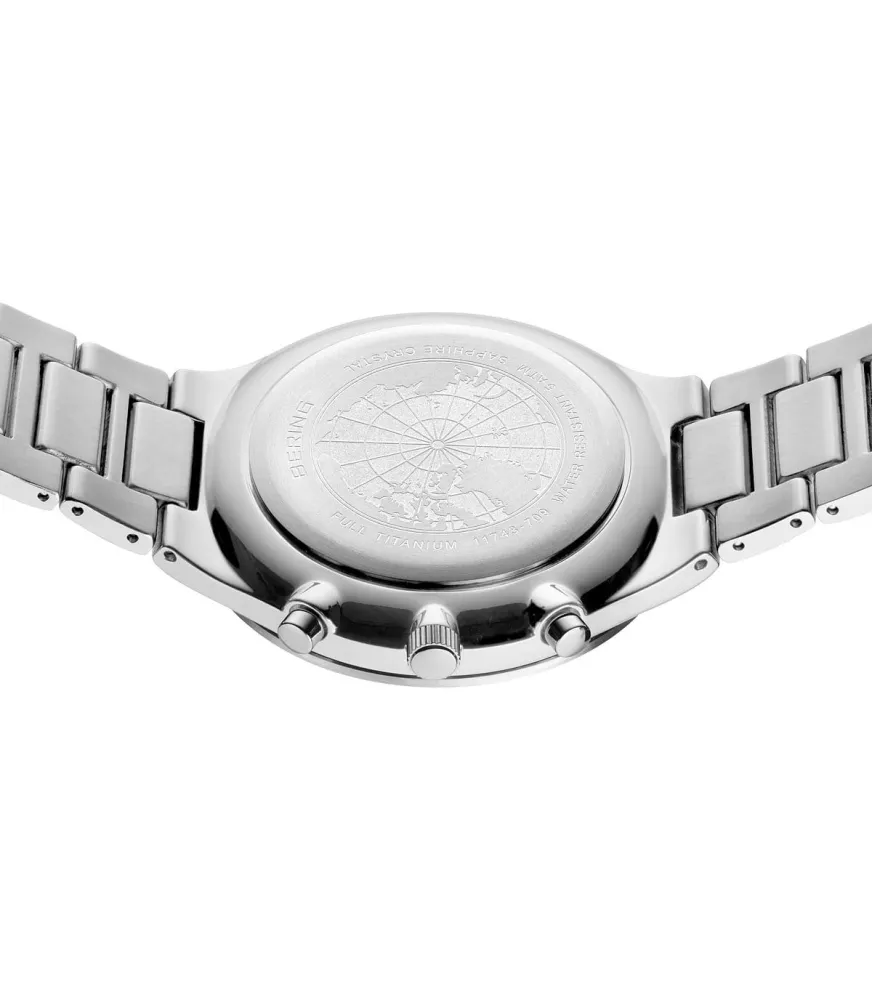 Reloj Bering Cronógrafo hombre titanio.
