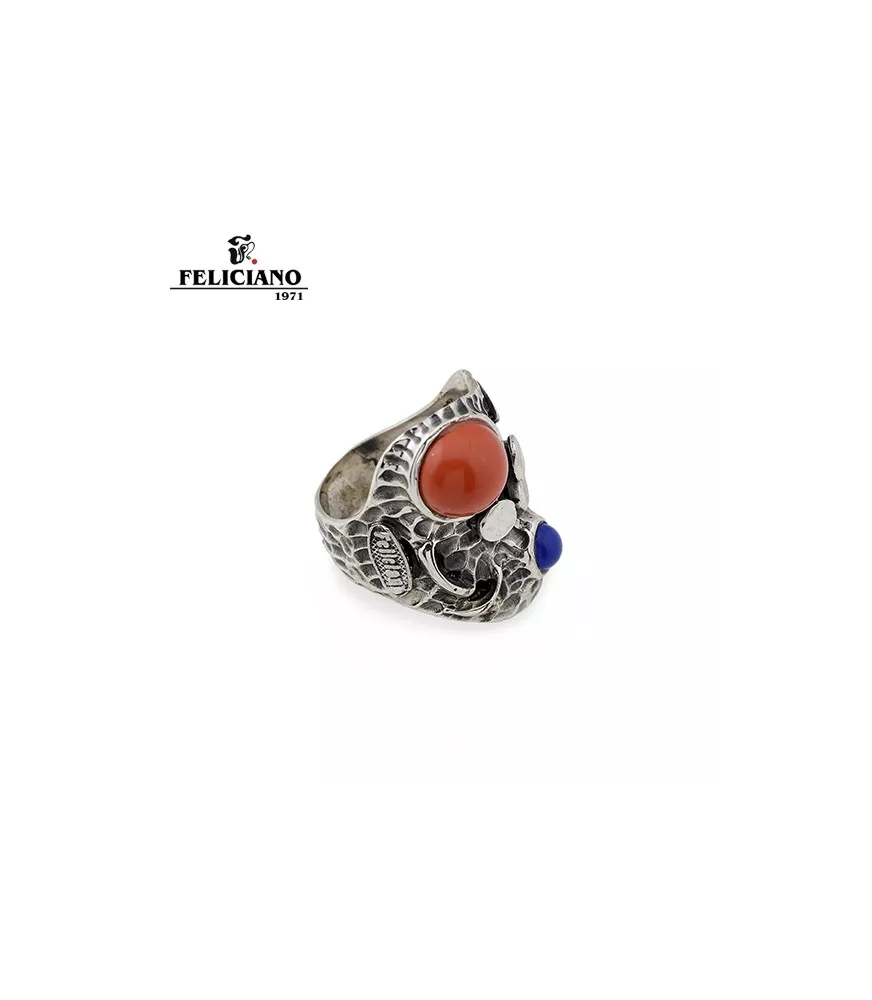 Anillo de plata y piedras