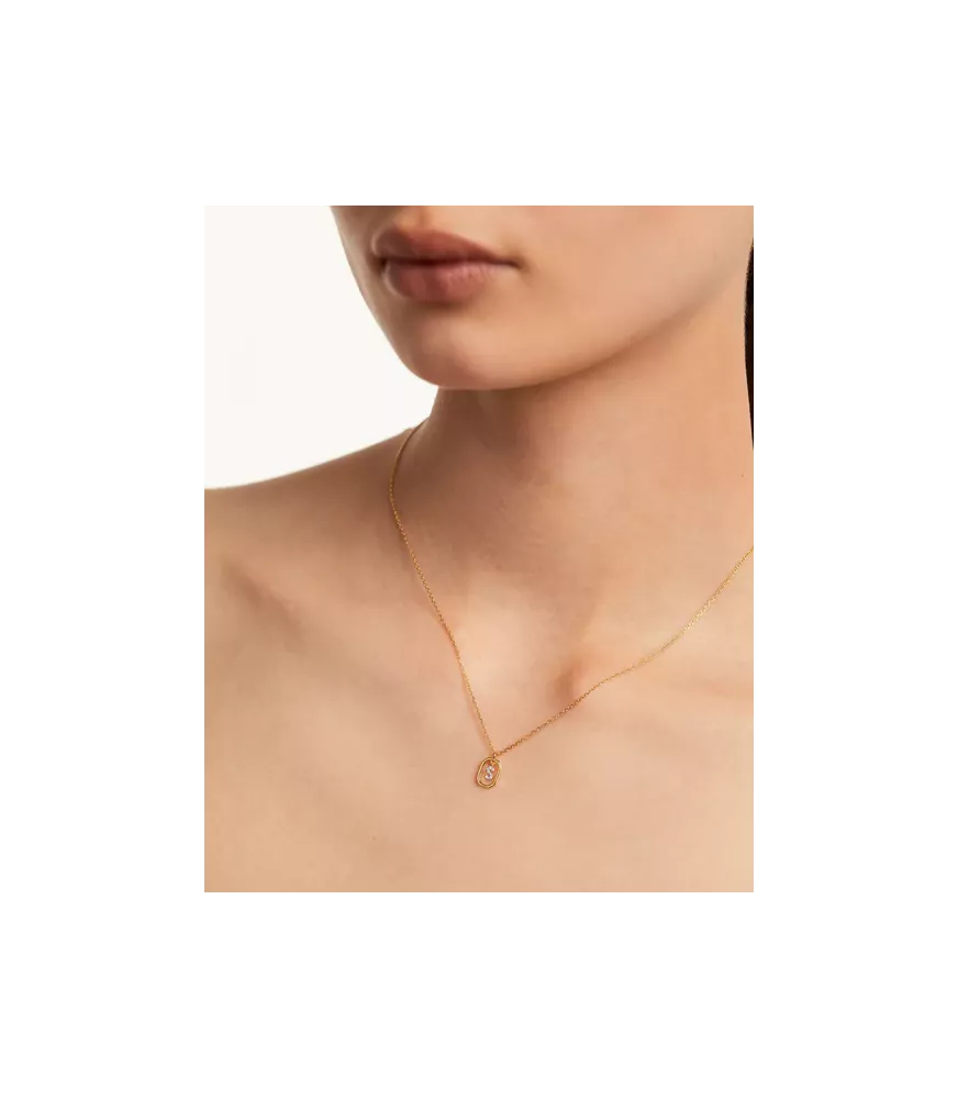 Collar P D Paola, letra S mini, con baño de oro de 18k.