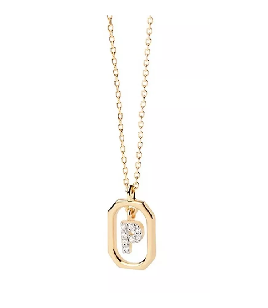 Collar P D Paola, letra P mini, con baño de oro de 18k.