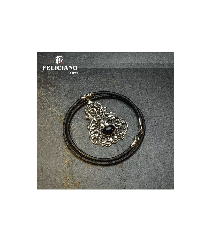 Colgante en plata y azabache con cuero