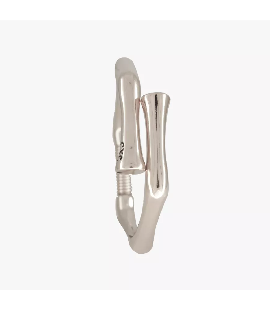 Pulsera Bambú CXC, en metal bañado en plata.