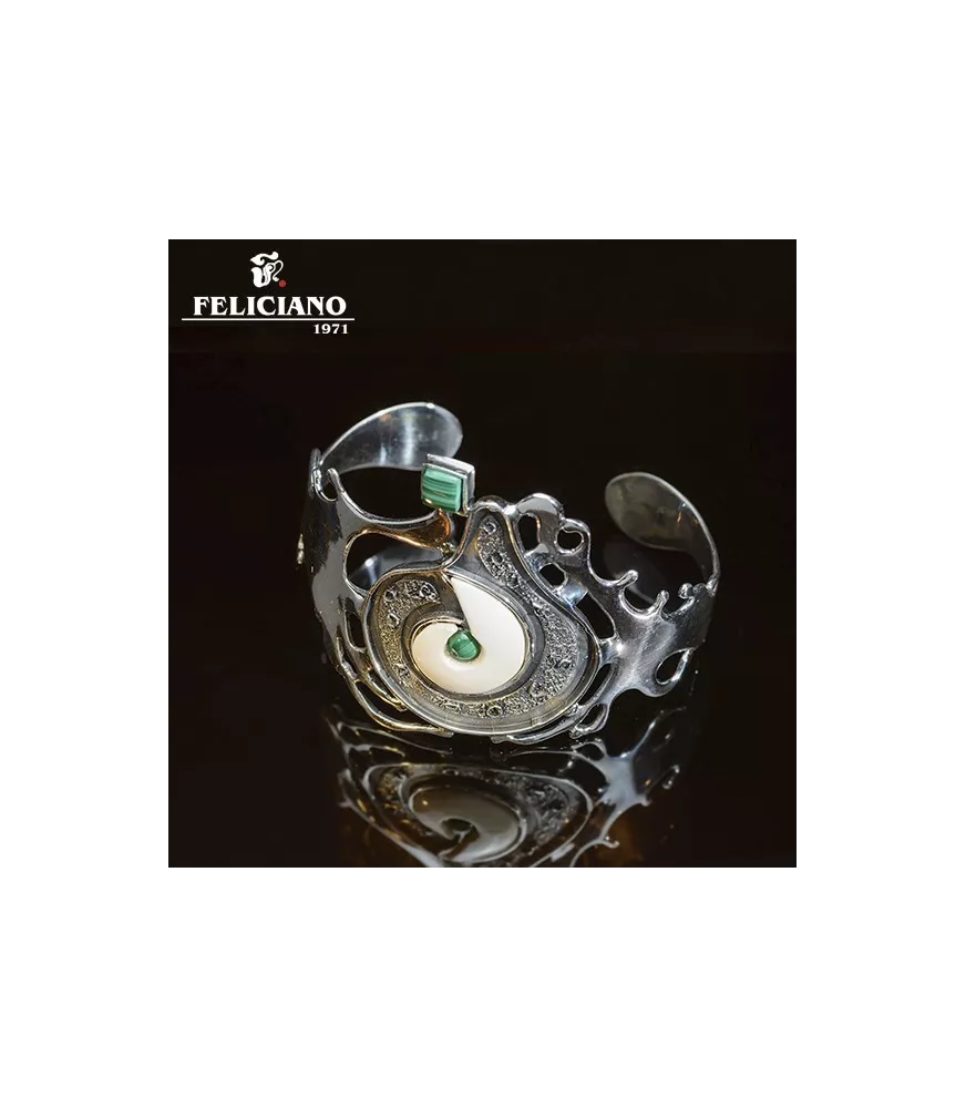 Brazalete en plata con marfil y malaquita