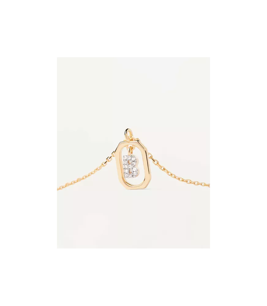 Collar P D Paola, letra B mini, con baño de oro de 18k.