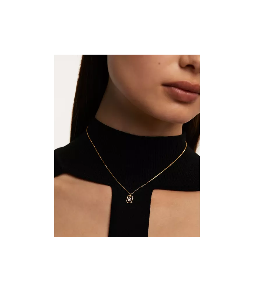 Collar P D Paola, letra B mini, con baño de oro de 18k.