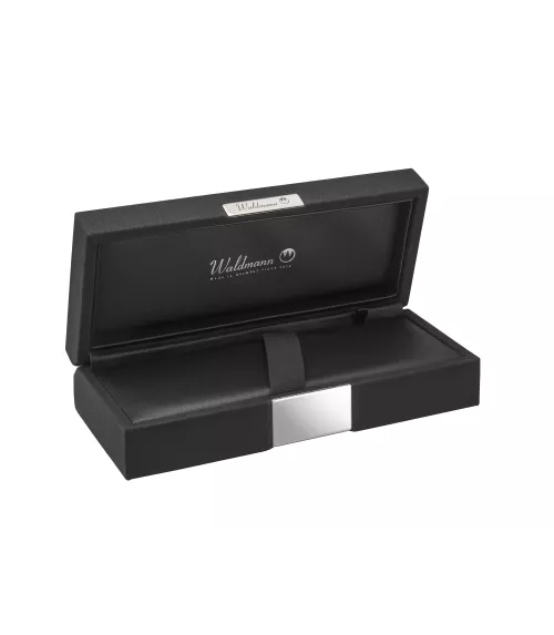 Pluma de plata maciza de 925/000 de la marca alemana Waldmann