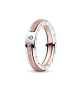 Anillo Pandora Signature en plata de ley y con un recubrimiento en oro rosa de 14k Logo & Pavé en Dos Tonos