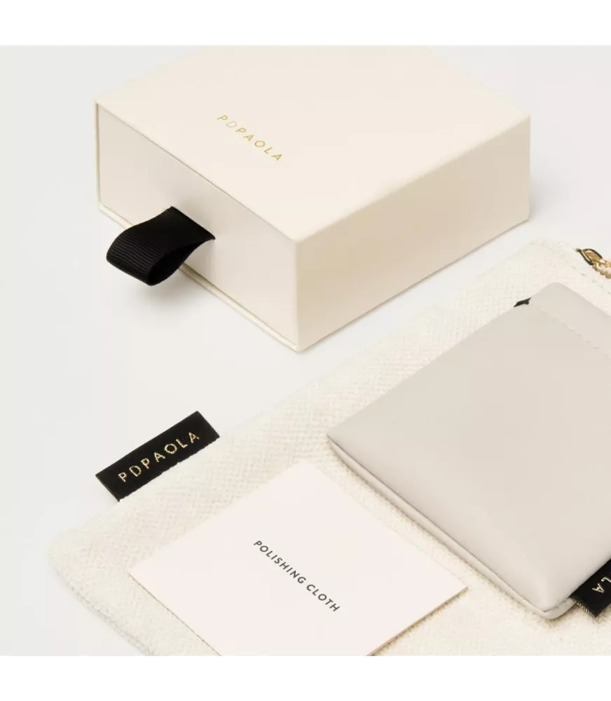 Collar P D Paola, letra E mini, en plata 925 milésimas y circonitas.