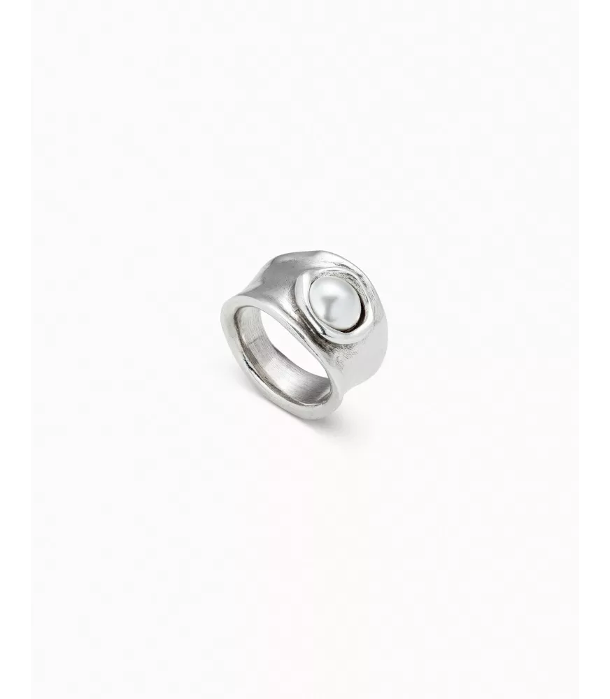 Anillo Mi Talisman UNOde50, en metal bañado en plata.