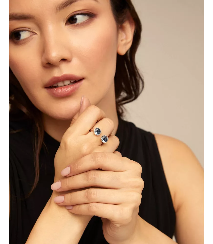 Anillo Aura Blue UNOde50, en metal bañado en plata.