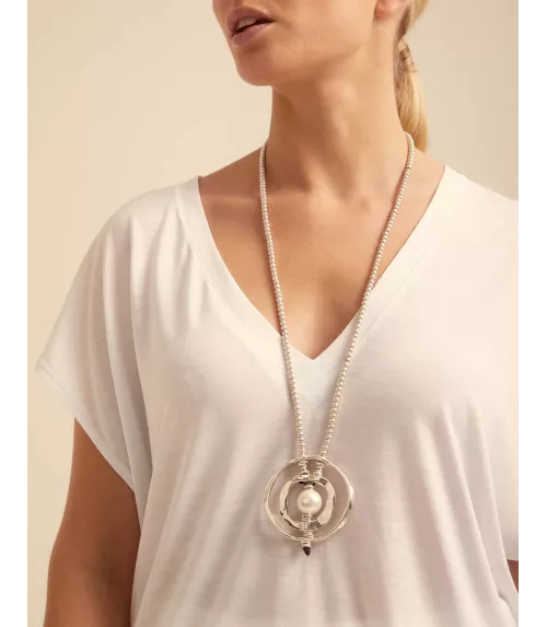 Collar Luna LLena UNOde50, en metal bañado en plata.