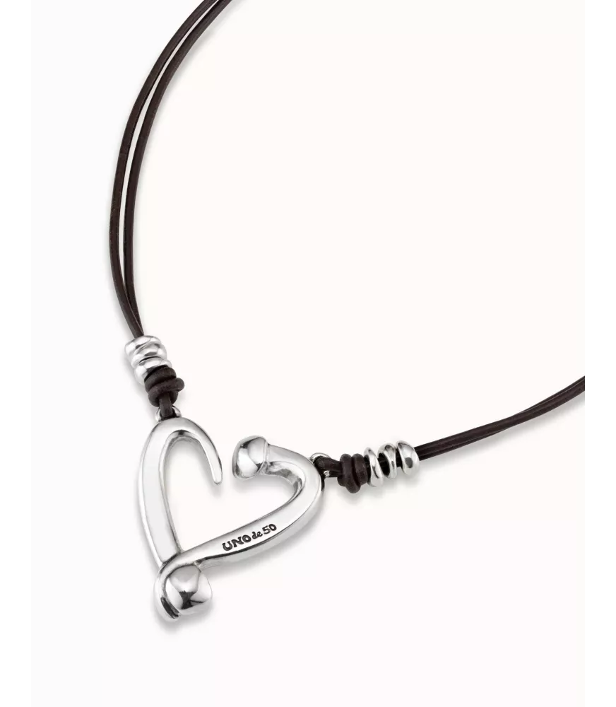 Collar Heart UNOde50, en metal bañado en plata.