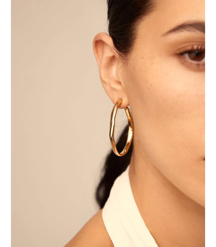 Pendientes Ohmmm... UNOde50, en metal bañado en oro.