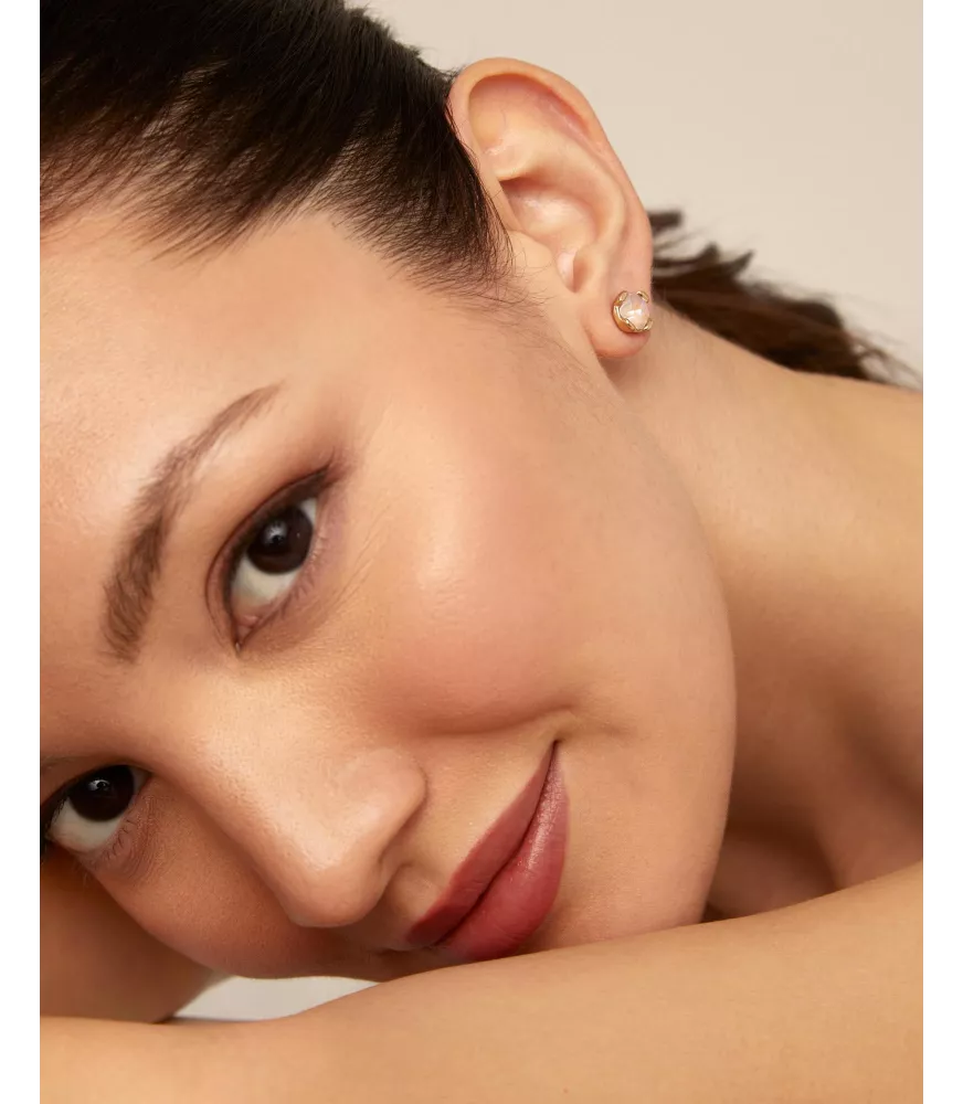 Pendientes Aura Pink UNOde50, en metal bañado en oro.