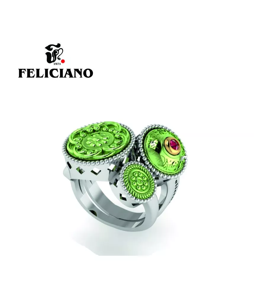 ANILLO TRES PIEZAS. DOS GRANDE Y UNA PEQUEÑA EN PLATA, BRONCE, BRONCE OXIDADO EN VERDE Y CUARZO HIDROTERMAL ROJO