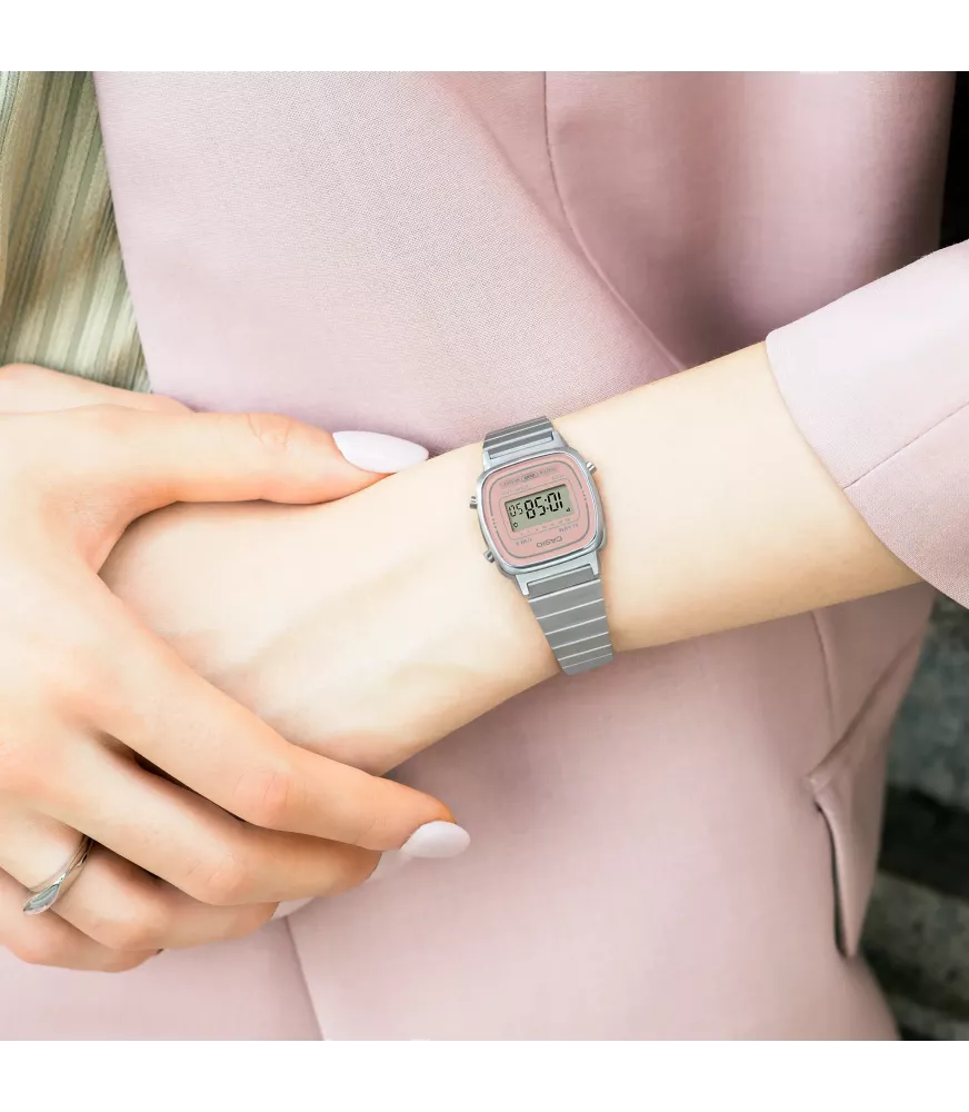 Reloj Casio Vintage LA670WEA-4A2EF