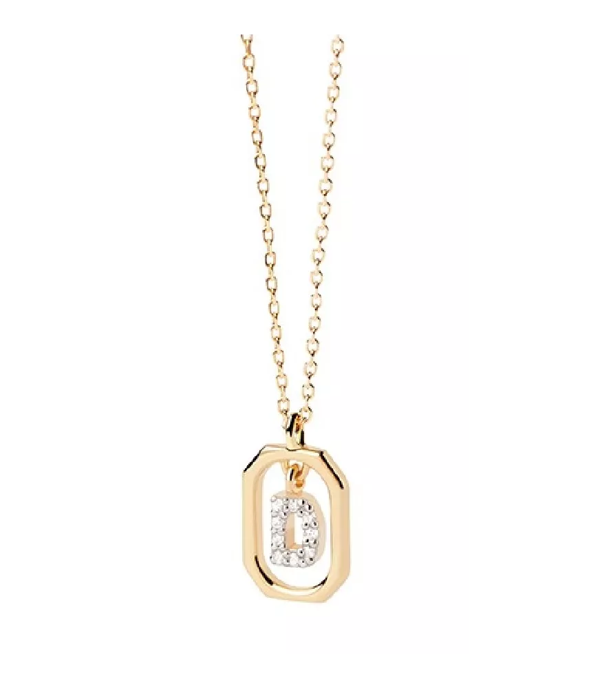 Collar P D Paola, letra D mini, con baño de oro de 18k.